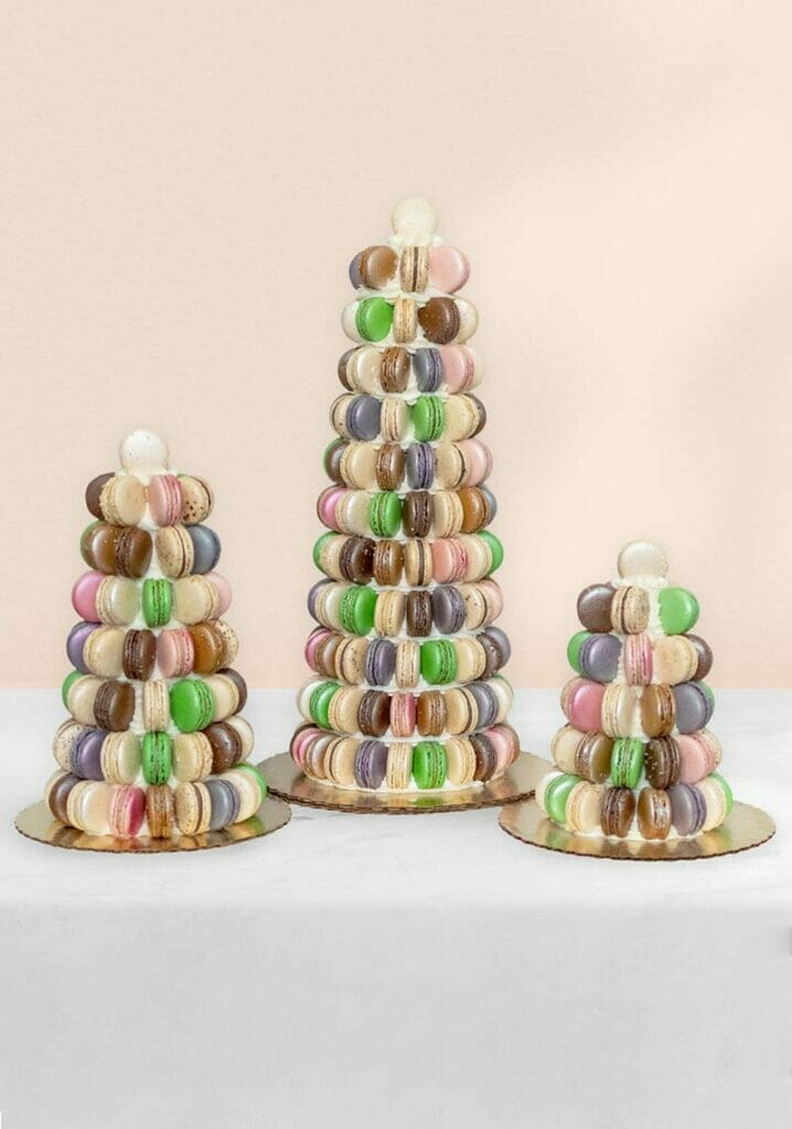 Multicolored macaroon trees by Sucre